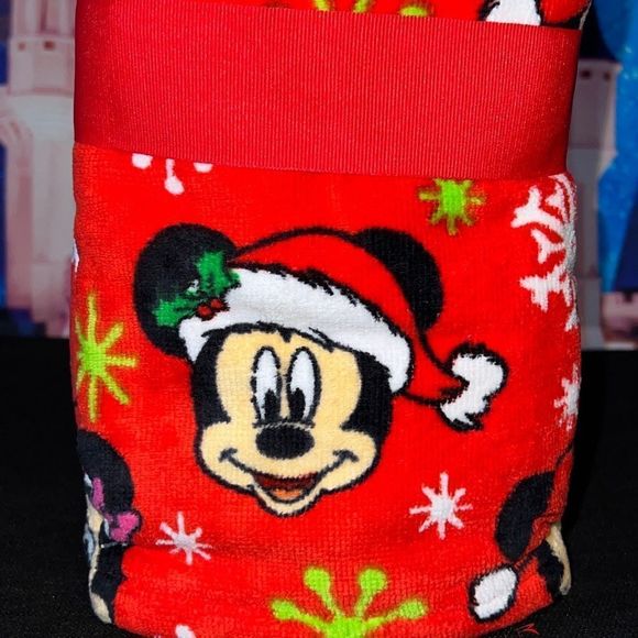 New Disney Mickey Minnie Mouse Christmas Red 2Pack Bathroom Kitchen Hand Towels - Picture 2 of 4